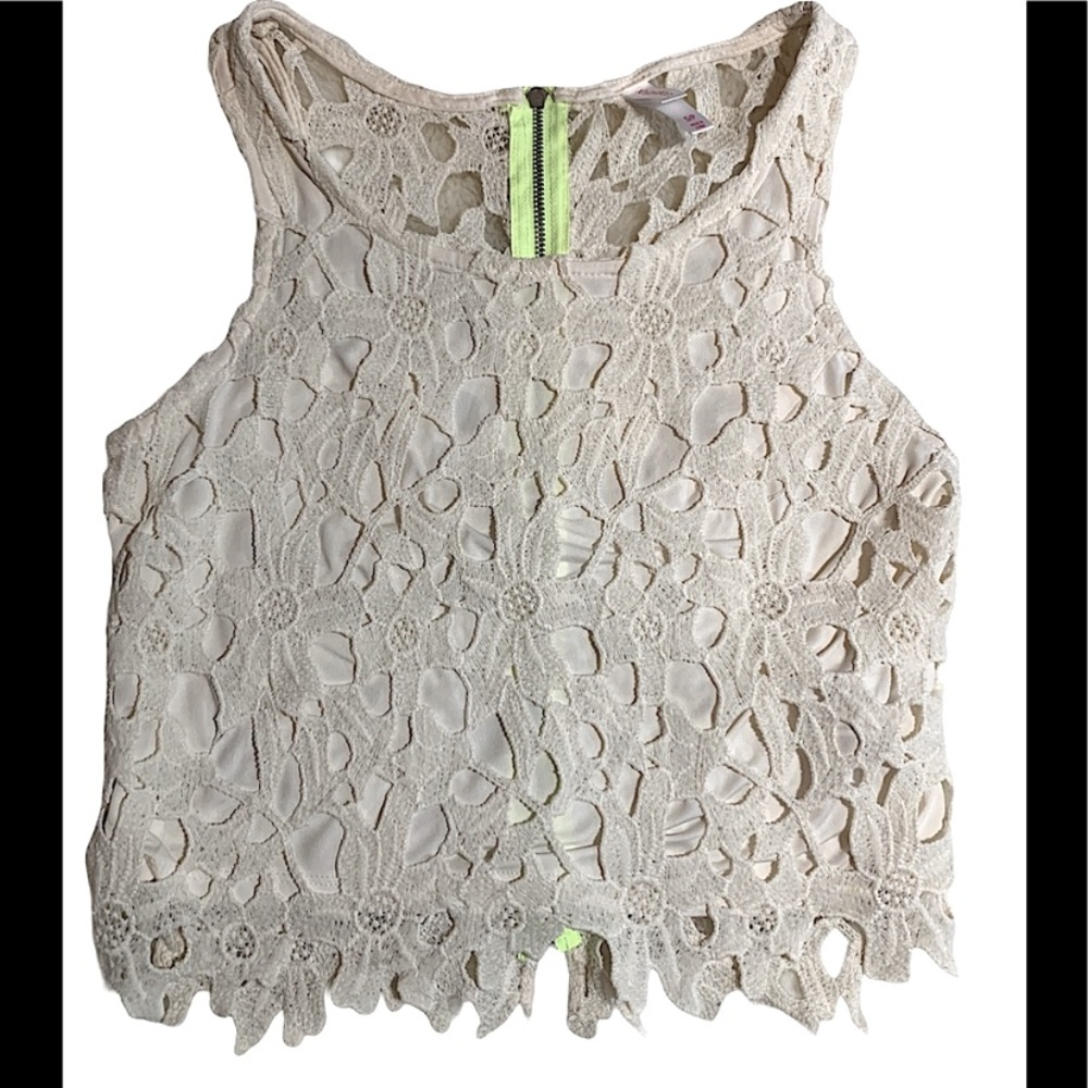 Cream coloured Xhilaration floral bohemian lace crop top